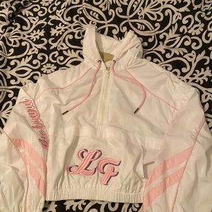 LF windbreaker